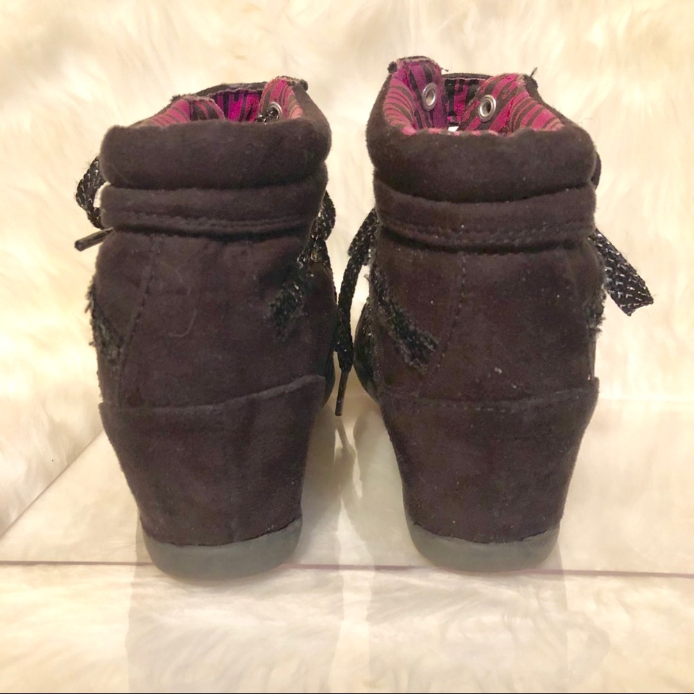 Justice Black Hightop Sneakers - Picture 3 of 7
